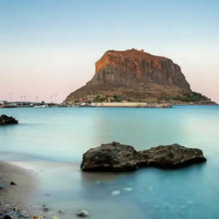 Konte Close To The Sea Holiday home *